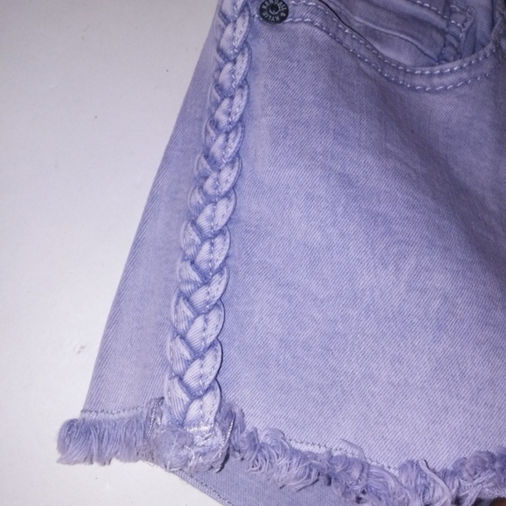 Kendall & Kylie Shorts‎ - Picture 3 of 8